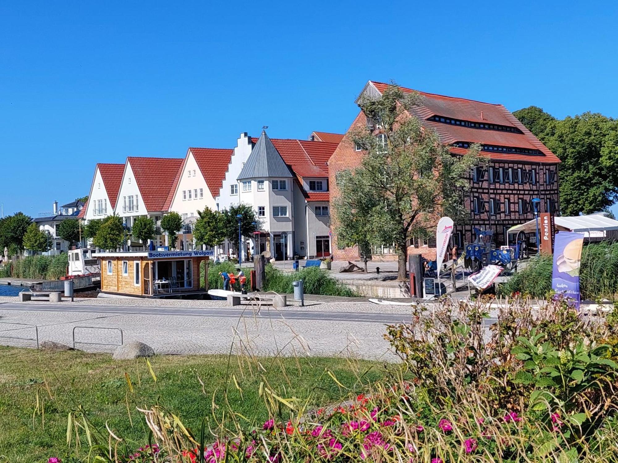 Business-Apartments Im Schuster-Acht Wolgast Eksteriør bilde